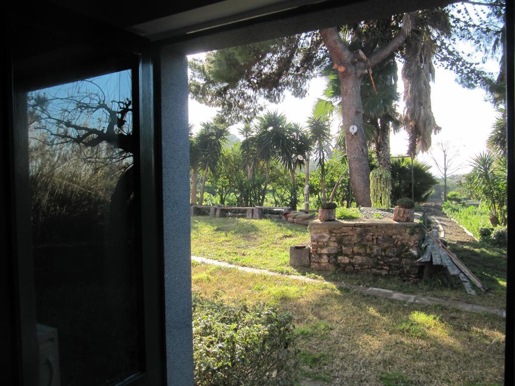 Terre Del Cardinale Country Suites Catânia Quarto foto