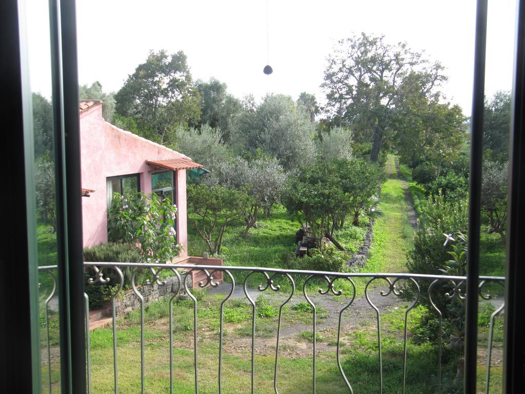 Terre Del Cardinale Country Suites Catânia Quarto foto